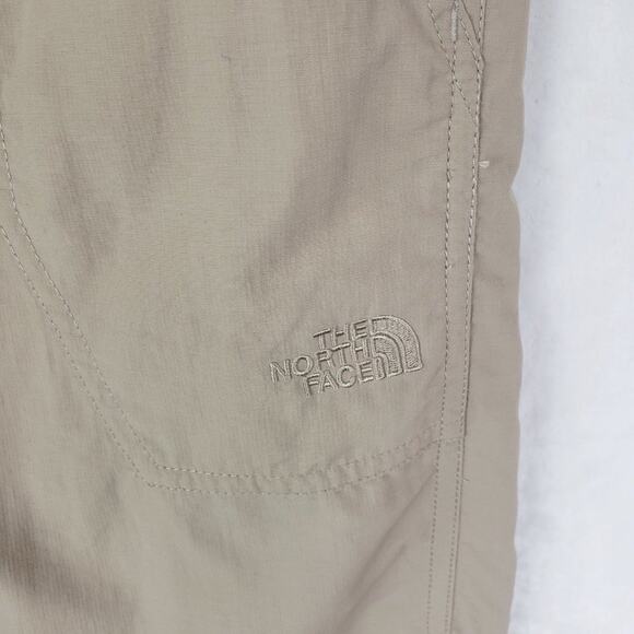 The North Faces Shorts Women 4 Tan Nylon Hiking Outdoor Bermuda Pockets - Picture 2 of 7